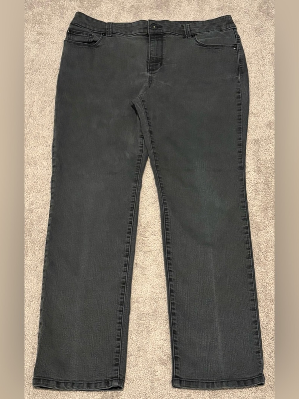 Chico’s Platinum Denim Women’s Black Jeans Ultimate Fit Slim Leg Size 34x29